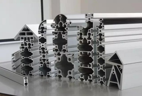 Geländer aus Aluminiumprofil